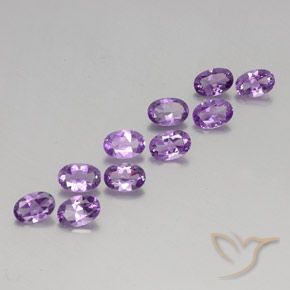 3.79 ct natürliche Mittelviolettes Violett Amethyst-Edelsteine, Oval, VVS-VS