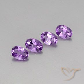 2.70ctw Natürlicher Mittelrosa Violett Amethyst, Oval, VS