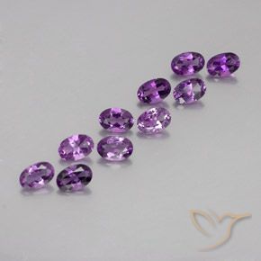 4.05 ct natürliche Lilaisch-violett Amethyst-Edelsteine, Oval, VVS-VS