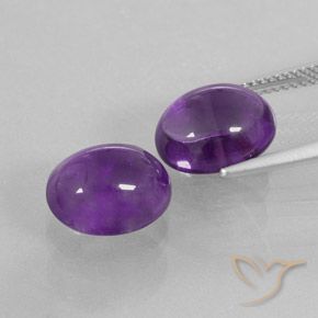 8.82 ct natürliche Mittelviolett Amethyst-Edelsteine, Oval, Transparent