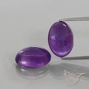 12.26ctw Natürlicher Mittel-Dunkelviolett Amethyst, Oval, Transparent