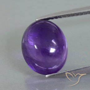 3.56ct Natürlicher Mittelviolett Amethyst, Oval, Transparent / Lichtdurchlässig
