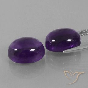 8.98 ct natürliche Mittelviolett Amethyst-Edelsteine, Oval, Transparent