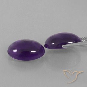 10.88 ct natürliche Mittelviolett Amethyst-Edelsteine, Oval, Transparent