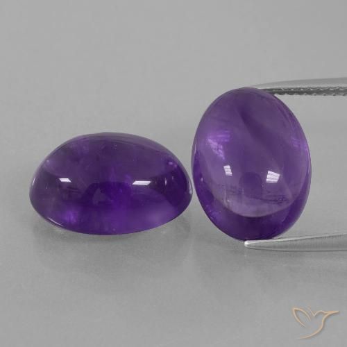 13.63ctw Natürlicher Mittelviolett Amethyst, Oval, Transparent