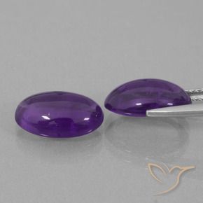 6.37 ct natürliche Mittelviolett Amethyst-Edelsteine, Oval, Transparent