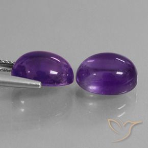 8.76 ct natürliche Mittelviolett Amethyst-Edelsteine, Oval, Transparent