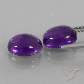 5.61 ct natürliche Mittelviolett Amethyst-Edelsteine, Oval, Transparent