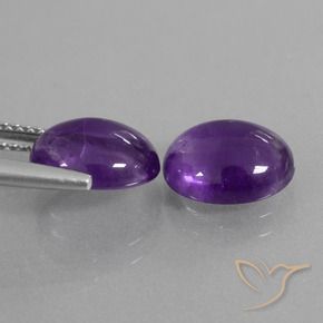 4.97 ct natürliche Mittelviolett Amethyst-Edelsteine, Oval, Transparent