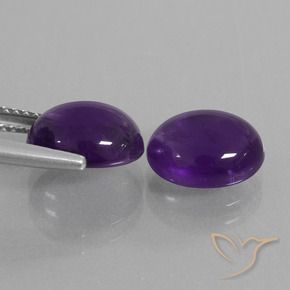 5.55 ct natürliche Mittelviolett Amethyst-Edelsteine, Oval, Transparent