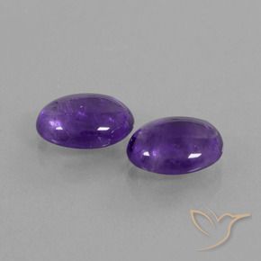 4.26 ct natürliche Mittelviolett Amethyst-Edelsteine, Oval, Transparent