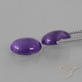 4.26 ct natürliche Mittelviolett Amethyst-Edelsteine, Oval, Transparent