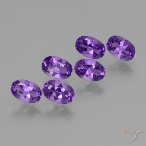 2.58ctw Natürlicher Lebhaftes Violett Amethyst, Oval, VVS-VS