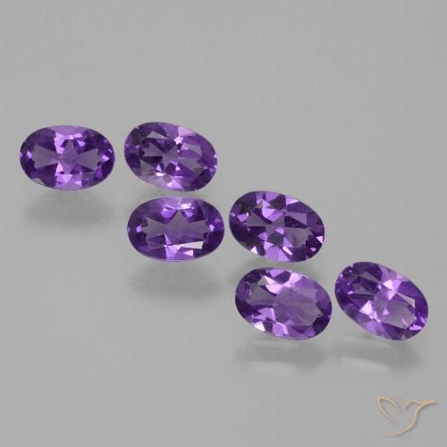 2.44ctw Natürlicher Mittelviolett Amethyst, Oval, VVS-VS