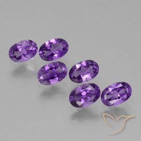 2.57 ct natürliche Mittelviolett Amethyst-Edelsteine, Oval, VVS-VS