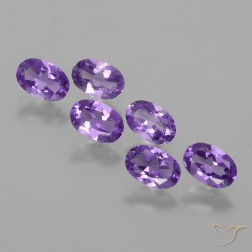 2.39ctw Natürlicher Mittelviolett Amethyst, Oval, VVS-VS
