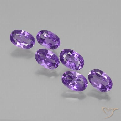 2.52ctw Natürlicher Intensives Violett Amethyst, Oval, VVS-VS