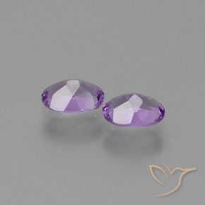1.36 ct natürliche Mittelviolett Amethyst-Edelsteine, Oval, VVS-VS
