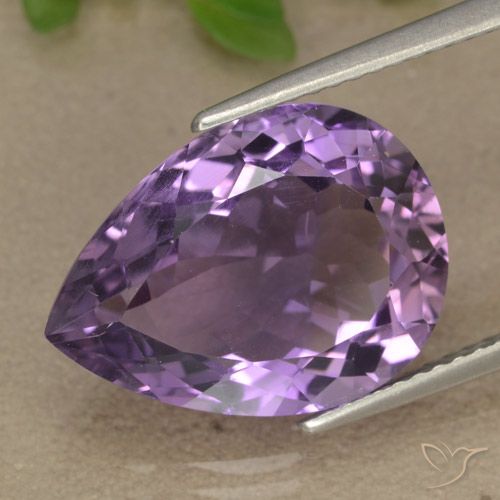 7.62ct Natürlicher Mittelviolettes Violett Amethyst, Birnenform, VS