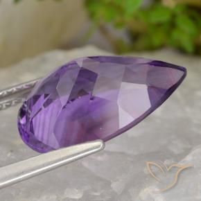 9,17 ctw natürlicher Mittelviolett Amethyst, Birnenform, VVS-VS