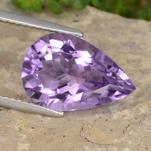 6.34ct Natürlicher Mittelviolett Amethyst, Birnenform, VVS-VS