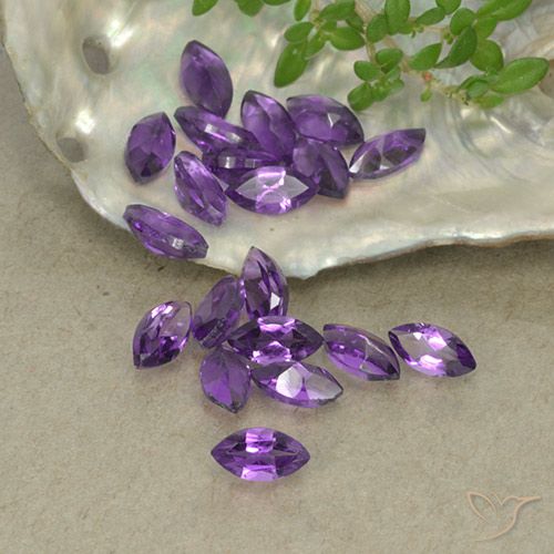 3.18ctw Natürlicher tiefviolett Amethyst, Marquise, VS