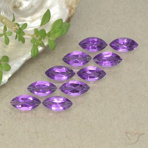 2.42ctw Natürlicher Intensives Violett Amethyst, Marquise, VS