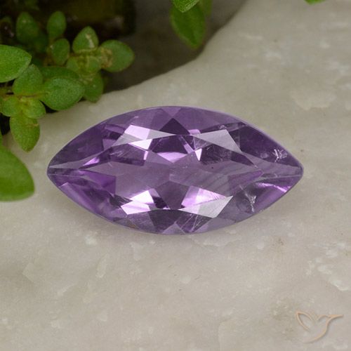 1.53ct Natürlicher Mittelviolett Amethyst, Marquise, VS