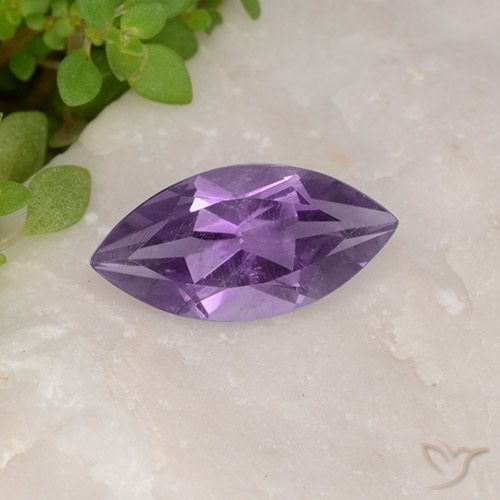 1.70ct Natürlicher Mittelviolett Amethyst, Marquise, VS