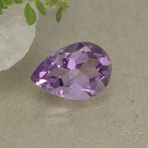 1.81ct Natürlicher Iris Violett Amethyst, Birnenform, VS