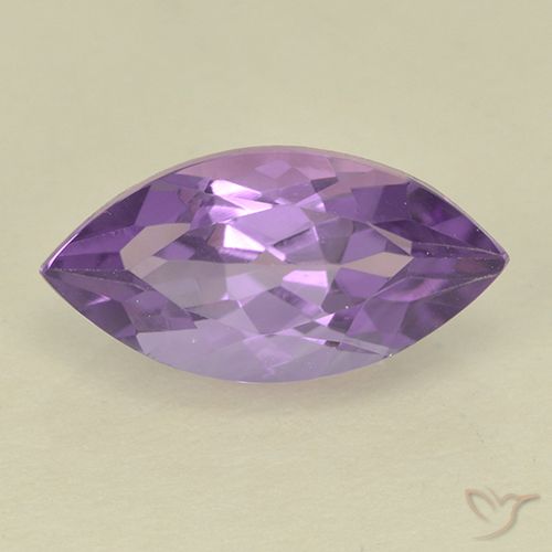 2.01ct Natürlicher Mittelviolett Amethyst, Marquise, VS