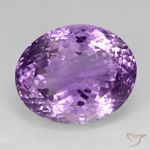 32.18ct Natürlicher Mittelviolettes Violett Amethyst, Oval, VVS