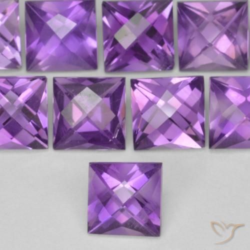 0.70ct Natürlicher Mittelviolett Amethyst, Quadrat, VVS-VS