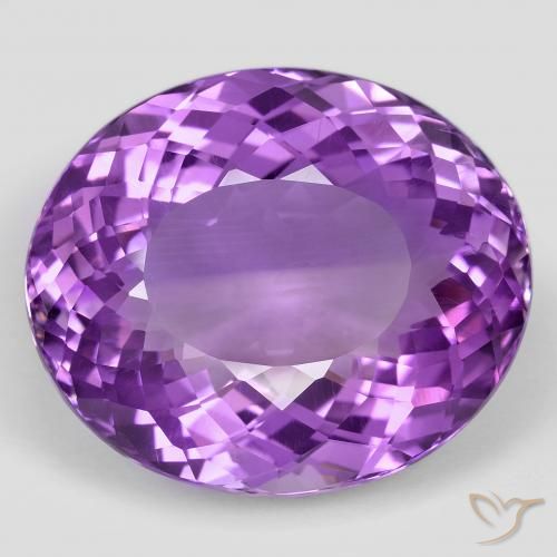 62.72ct Natürlicher Lebhaftes Violett Amethyst, Oval, VVS-VS