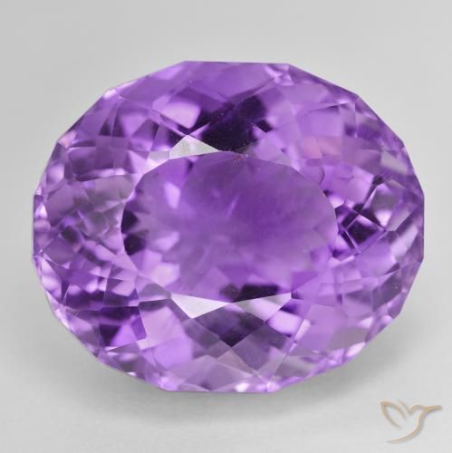33.44ct Natürlicher Lebhaftes Violett Amethyst, Oval, VVS-VS