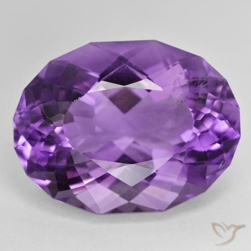 28.28ct Natürlicher Lebhaftes Violett Amethyst, Oval, VVS-VS