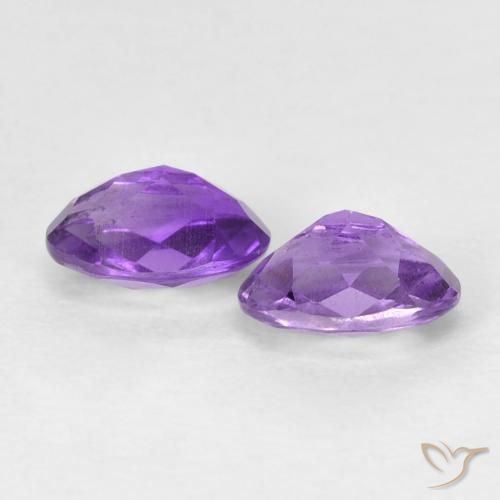 0.86 ct natürliche Iris Violett Amethyst-Edelsteine, Oval, VVS