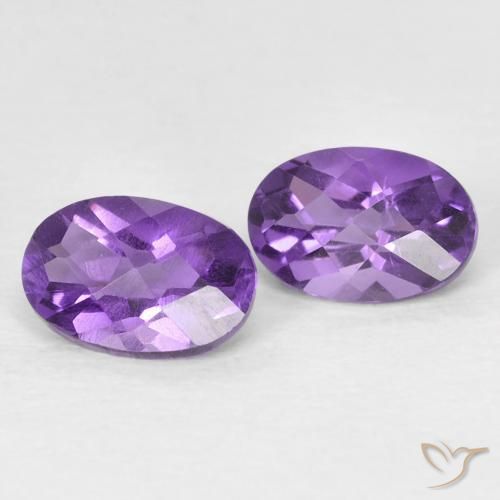 0.92 ct natürliche Mittelviolett Amethyst-Edelsteine, Oval, VVS