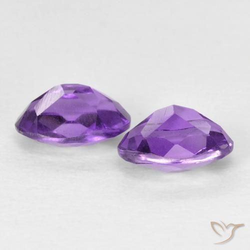 0.92 ct natürliche Mittelviolett Amethyst-Edelsteine, Oval, VVS