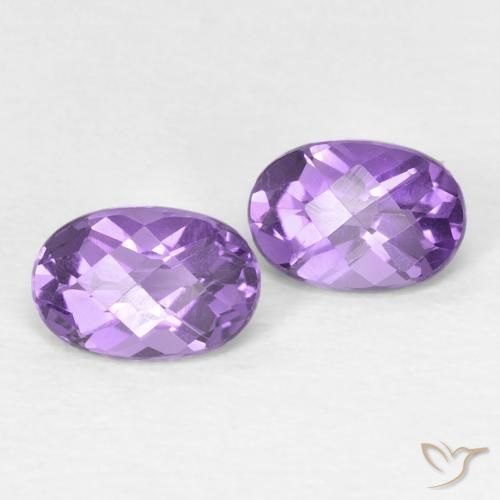 0.88ctw Natürlicher tiefviolett Amethyst, Oval, Lichtundurchlässig