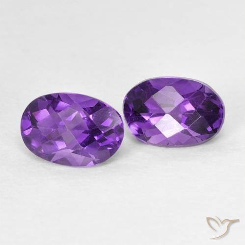 0.91ctw Natürlicher tiefviolett Amethyst, Oval, VVS-VS