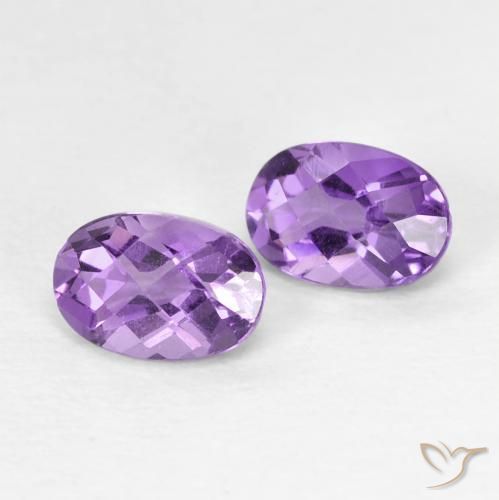 0.91ctw Natürlicher Iris Violett Amethyst, Oval, VVS-VS