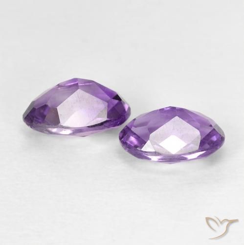 0.88 ct natürliche Mittelviolettes Violett Amethyst-Edelsteine, Oval, VVS-VS