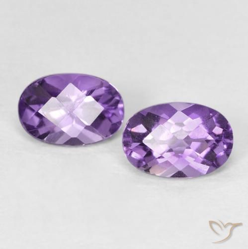 0.93 ct natürliche Intensives Violett Amethyst-Edelsteine, Oval, VS