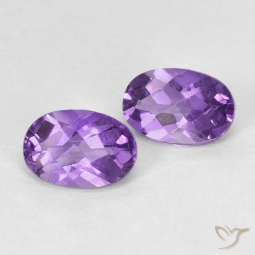 0.92ctw Natürlicher Intensives Violett Amethyst, Oval, VS