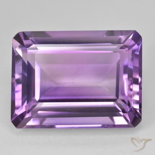 22.92ct Natürlicher Medium Light Purplish-Violet Amethyst, Smaragdschliff, VVS