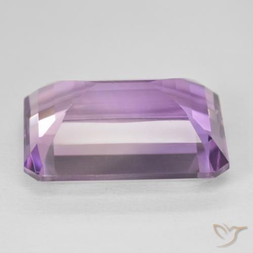 9,17 ctw natürlicher Medium Light Purplish-Violet Amethyst, Oktagonschliff, VVS