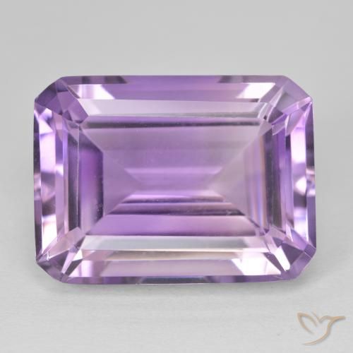 24.01ct Natürlicher Medium Light Purplish-Violet Amethyst, Smaragdschliff, VVS