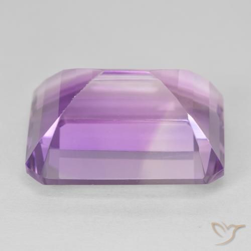 9,17 ctw natürlicher Medium Light Purplish-Violet Amethyst, Oktagonschliff, VVS