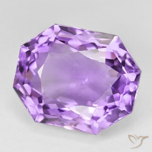 9,17 ctw natürlicher Mittelviolett Amethyst, Oktagonschliff, VS